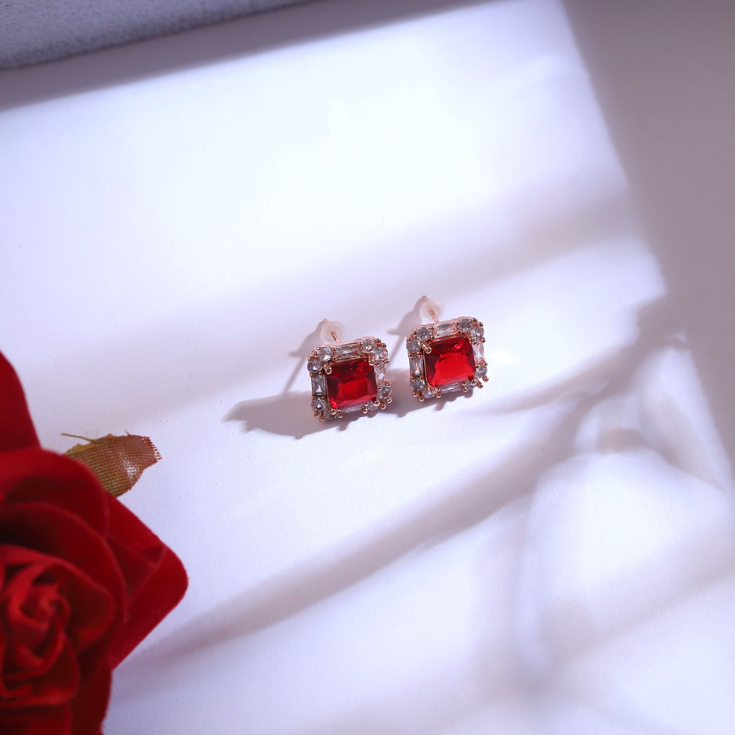Crimson Glow Pendant Set