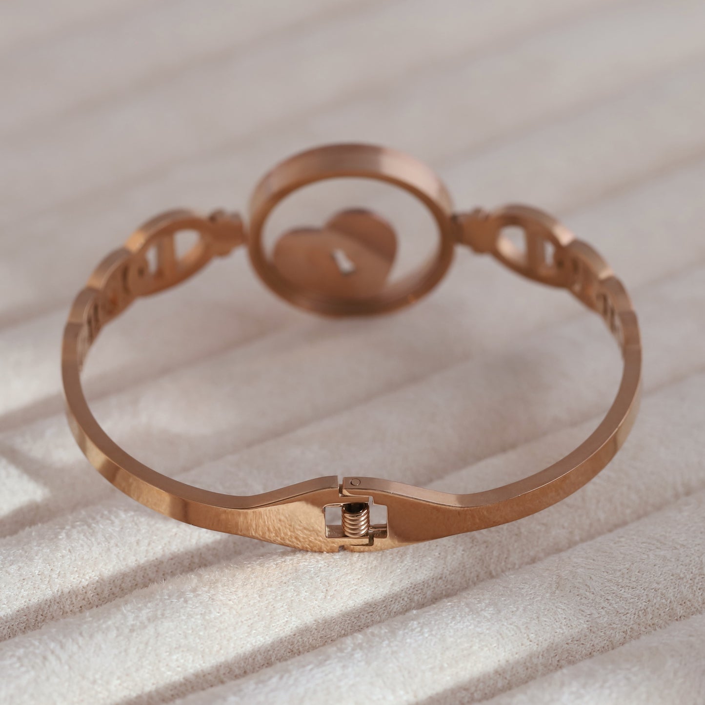 Roselle Heart Bracelet