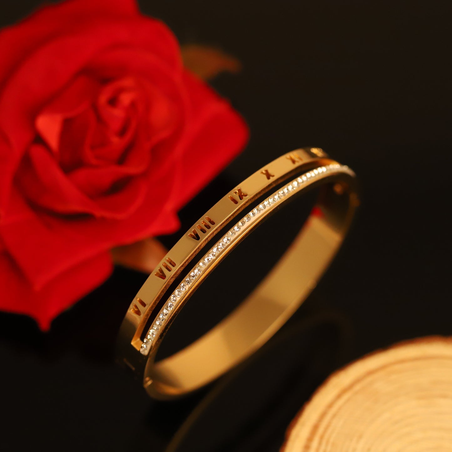 Roman Legacy Gold Bracelet