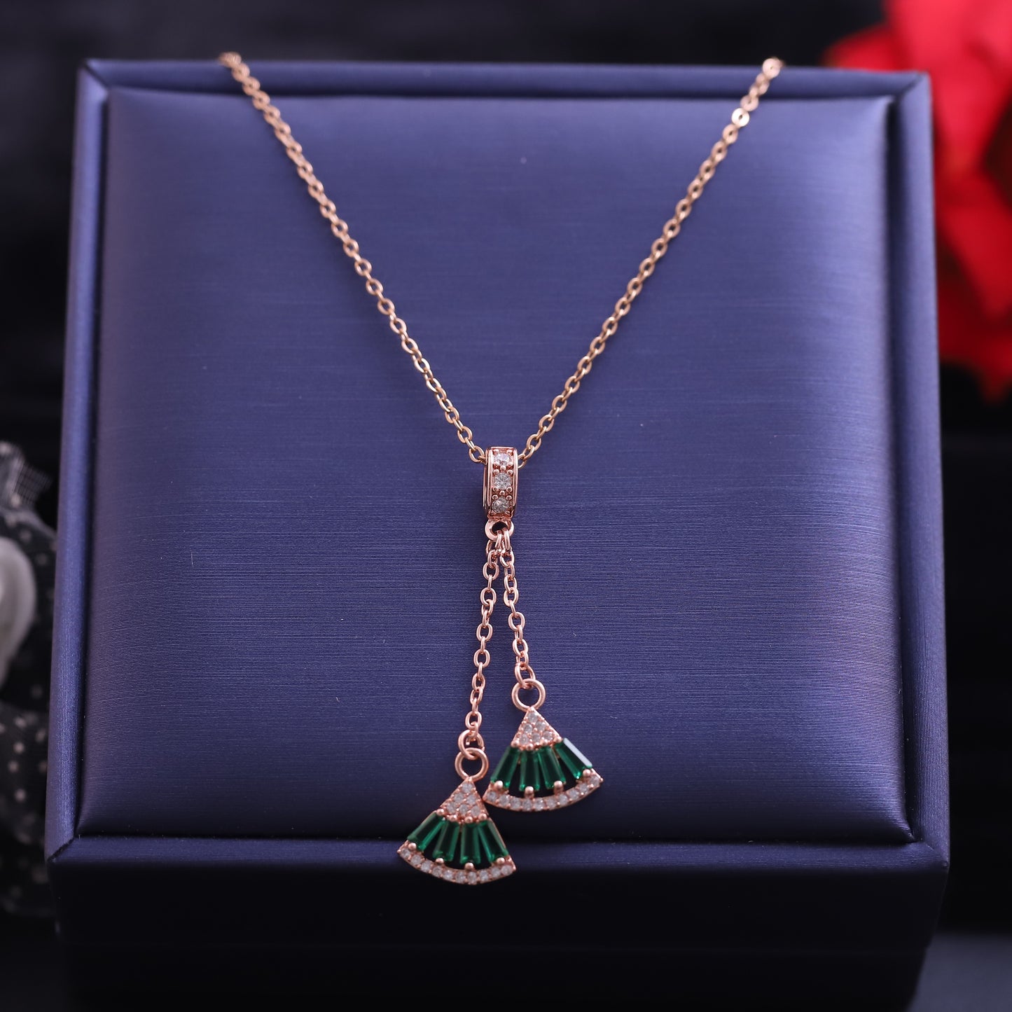 Infinite  Necklace
