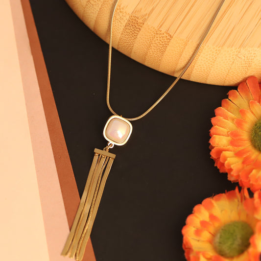 Pearl Elegance Necklace