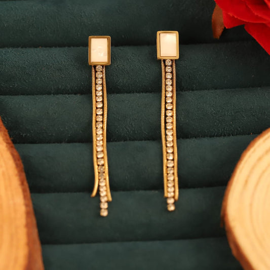 Pearl Shine Long Earrings