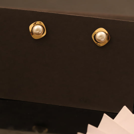 Pearl Drops Earrings