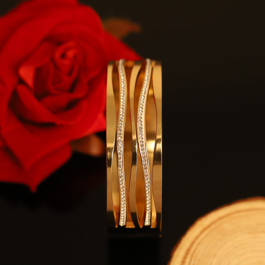 Seraphine Glow Bracelet