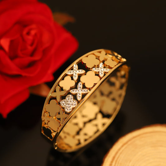 Novara Bracelet