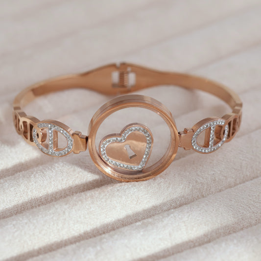Roselle Heart Bracelet