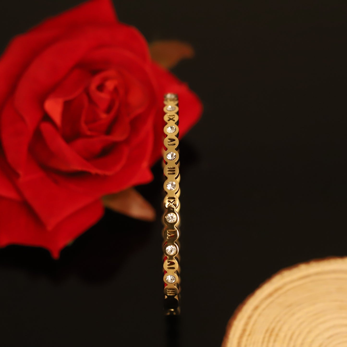 Veloura Cuff Bracelet